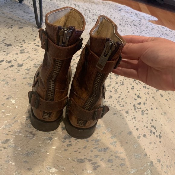 Frye Veronica Short Boots - Picture 3 of 10